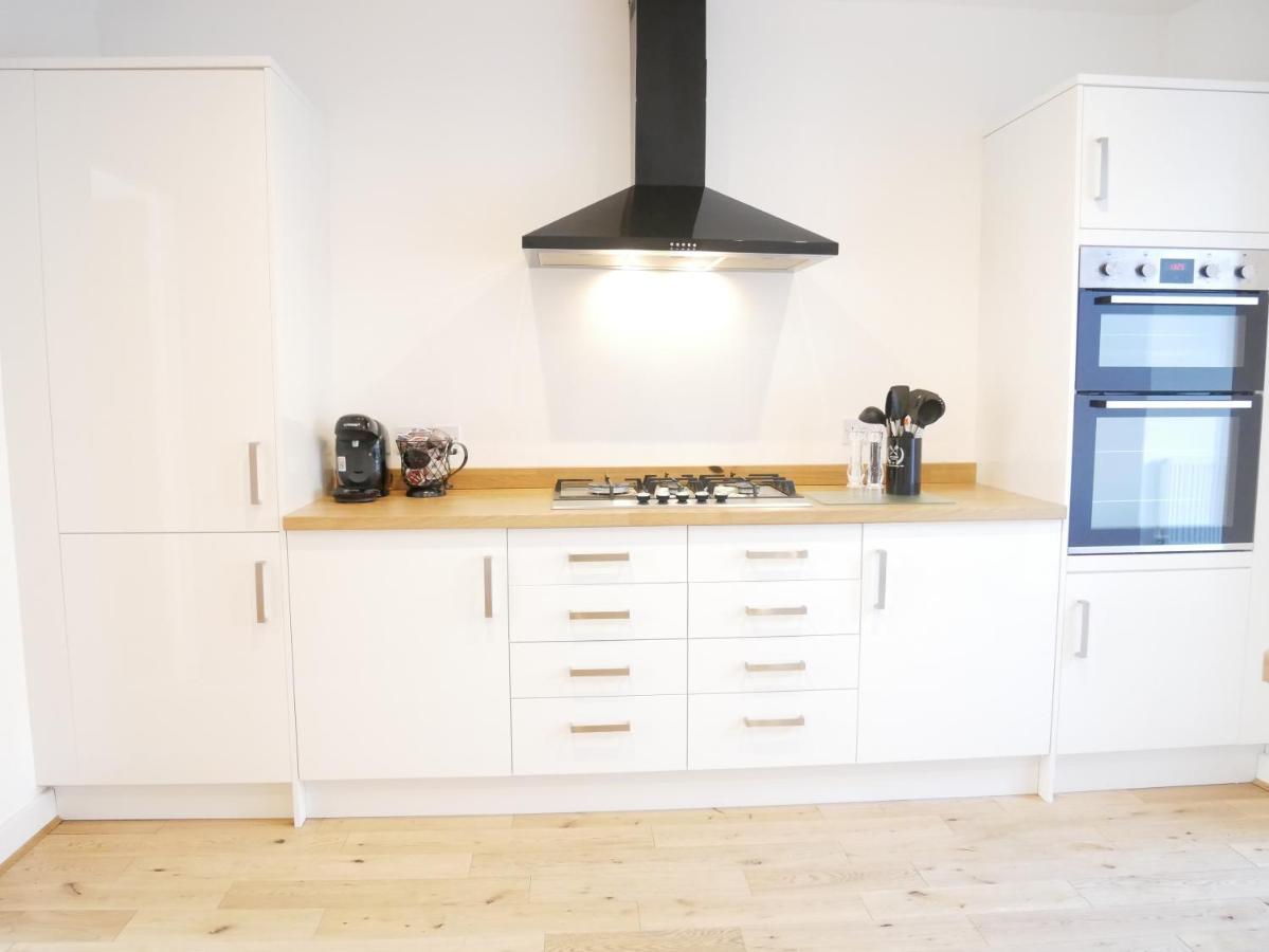 The Ravens Inn, 4 - Bed, Sleeps 6, Pets Welcome Ulverston Eksteriør billede